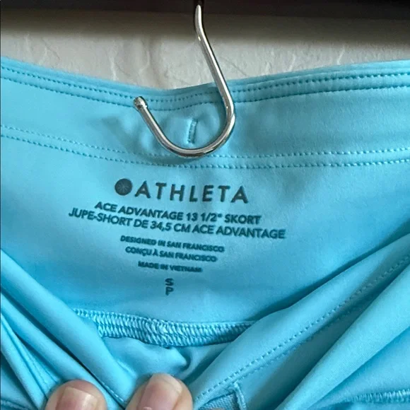 NEW Athleta Ace Advantage 13 1/2” Skort, Small, Light Blue, With Pockets - Picture 6 of 11